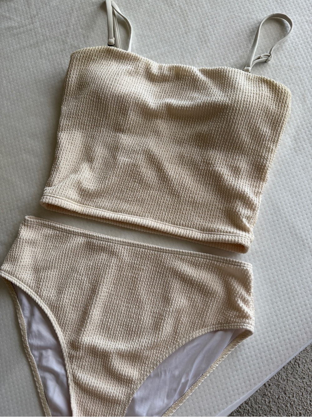Geode Swimwear | High Tide White Crinkle Textured Two-Piece Suit - Picture 5 of 11